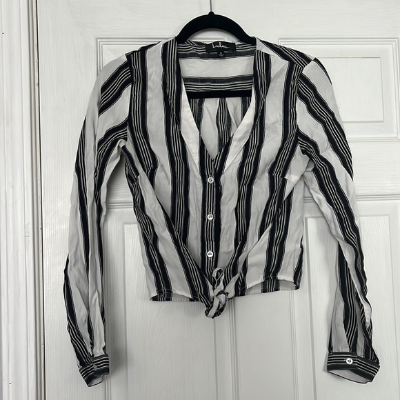 “Lulus Long sleeve button down shirt size small” - Picture 1 of 8